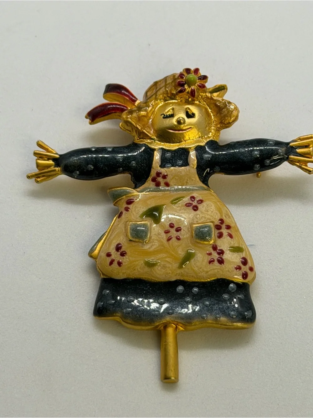 Vintage Gold-Tone Enamel Scarecrow Brooch in Yellow and blue